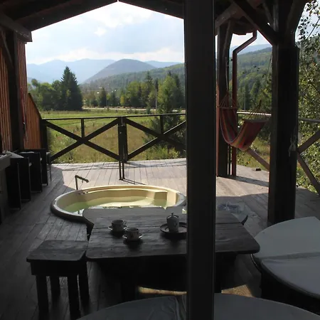 містечко швейцарське Chalet Guta