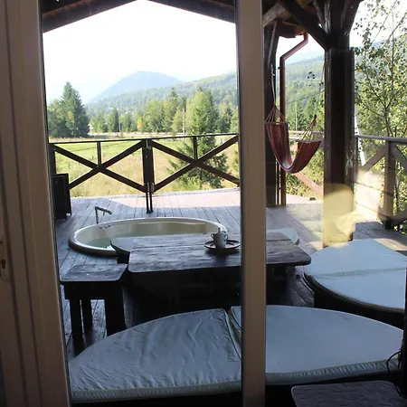 Chalet містечко швейцарське Guta